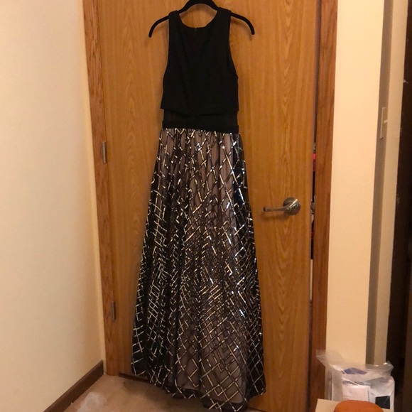 Prom Dress - Picture 6 of 7